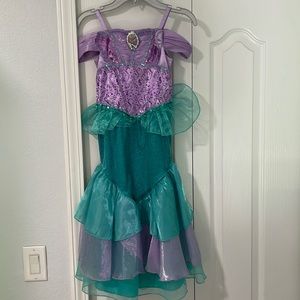 Disney girls costume/ Dress up Ariel size 5/6